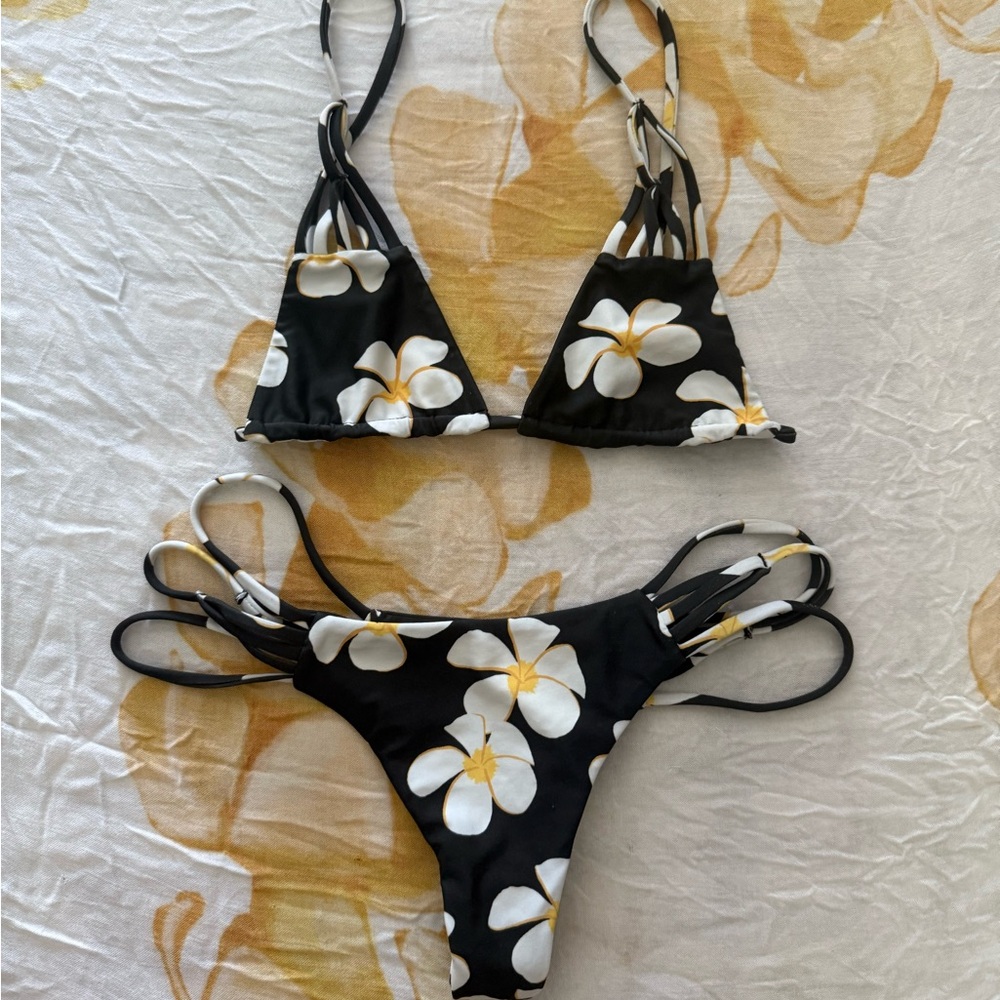 Benoa Swim Black and White Floral Bikini